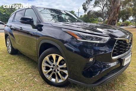 Black 2022 Toyota Kluger Wagon Grande Hybrid Awd