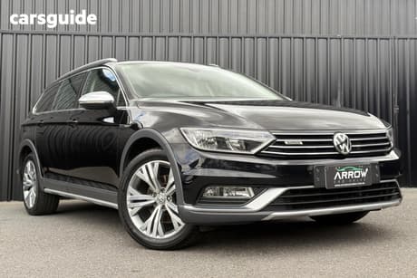 Black 2017 Volkswagen Passat Wagon Alltrack 140 Tdi