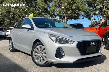 Silver 2017 Hyundai I30 Hatchback Go 1.6 Crdi