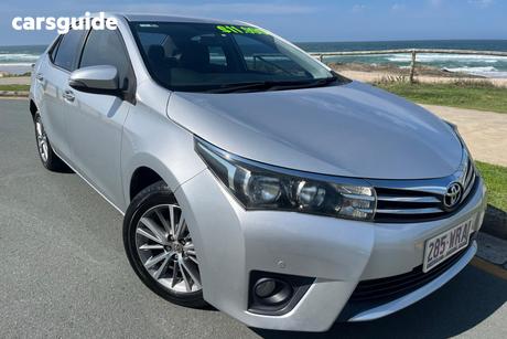 Silver 2016 Toyota Corolla Sedan Sx