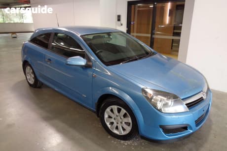 Blue 2005 Holden Astra Coupe Cd
