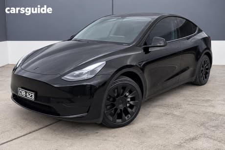Black 2024 Tesla Model Y Wagon Rear-Wheel Drive