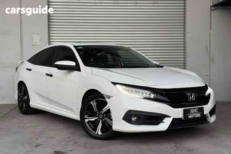 White 2016 Honda Civic Sedan Rs