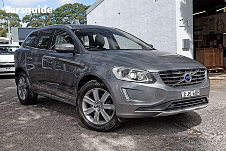 Grey 2016 Volvo XC60 Wagon T5 Luxury