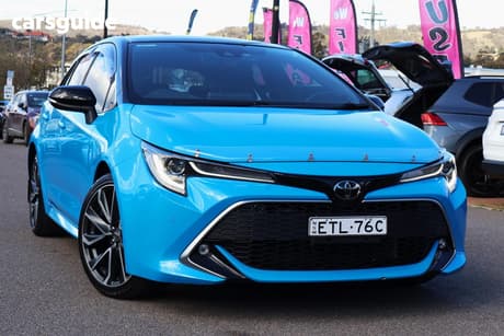 Blue 2021 Toyota Corolla Hatchback Zr