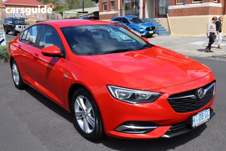 Red 2018 Holden Commodore Liftback Lt (5Yr)
