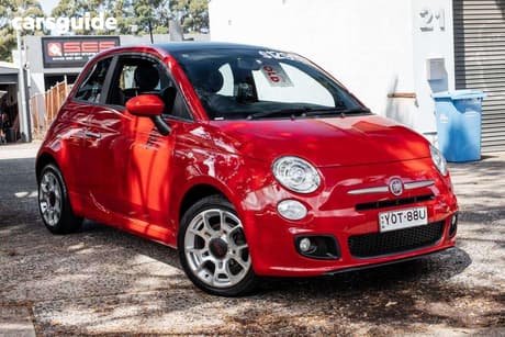 Red 2014 Fiat 500 Hatchback S