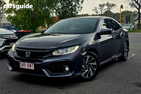 Grey 2017 Honda Civic Hatchback Vti-S
