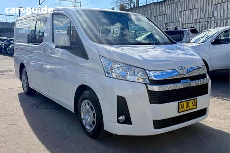 White 2021 Toyota HiAce Crew Van Lwb (5 Seats)