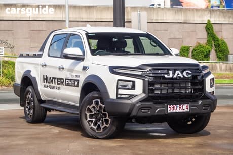 White 2026 JAC Hunter Ute Tray PRO 4X4