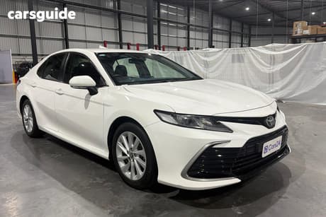 White 2022 Toyota Camry Sedan Ascent
