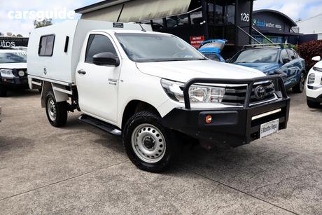 White 2020 Toyota Hilux Cab Chassis Sr (4X4)