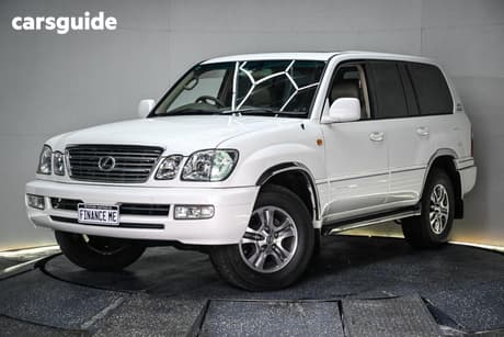 White 2004 Lexus LX470 Wagon (4X4)