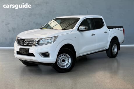 White 2019 Nissan Navara Dual Cab Pick-up Rx (4X2)