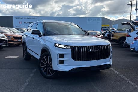 White 2025 Jaecoo J7 Wagon Ridge
