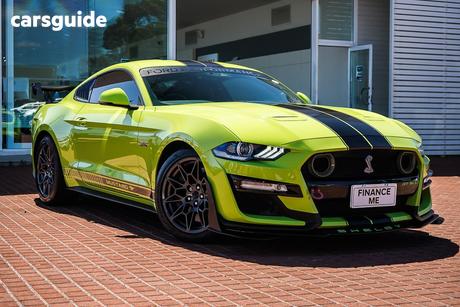 Green 2020 Ford Mustang Fastback Gt 5.0 V8
