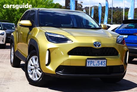 Gold 2022 Toyota Yaris Cross Wagon Gxl Hybrid