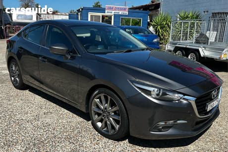Grey 2017 Mazda 3 Sedan Sp25 Gt
