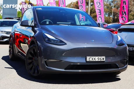 Grey 2023 Tesla Model Y Wagon Performance