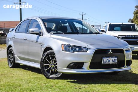 Silver 2014 Mitsubishi Lancer Sedan Es Sport