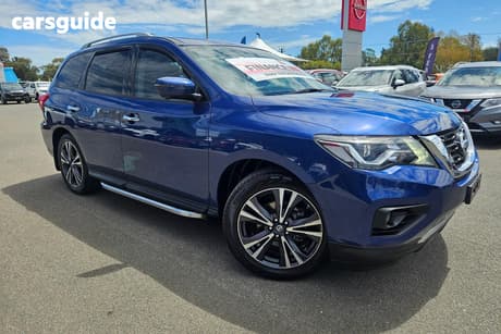 Blue 2018 Nissan Pathfinder Wagon Ti (4X4)