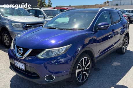 Purple 2014 Nissan Qashqai Wagon Tl