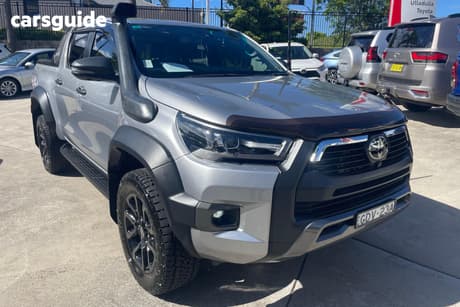 Silver 2023 Toyota Hilux Double Cab Pick Up Rogue (4X4)