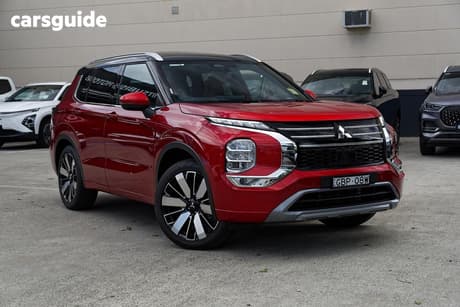 Red 2026 Mitsubishi Outlander Wagon Exceed 5 Seat (Awd)