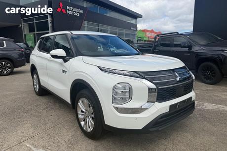 White 2025 Mitsubishi Outlander Wagon Phev Es 5 Seat (Awd)
