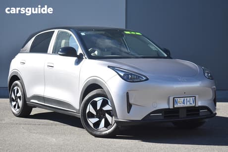 Silver 2026 Geely Ex2 Hatchback Inspire