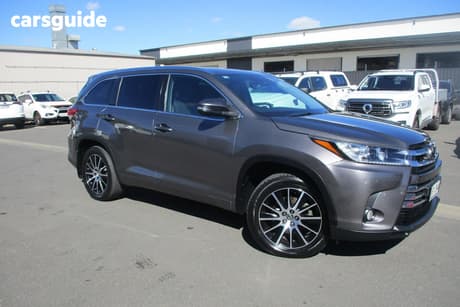 Grey 2017 Toyota Kluger Wagon Grande (4X4)