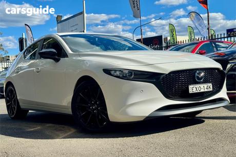 White 2022 Mazda 3 Hatchback G25 Evolve Sp