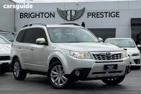 White 2011 Subaru Forester Wagon Xs Premium
