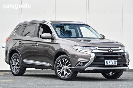 Brown 2017 Mitsubishi Outlander Wagon Ls (4X4)