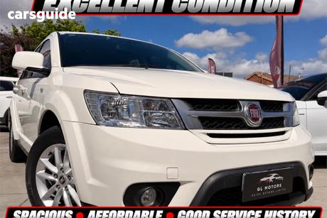 White 2013 Fiat Freemont Wagon