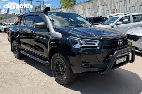 Black 2021 Toyota Hilux Double Cab Pick Up Sr5 (4X4)