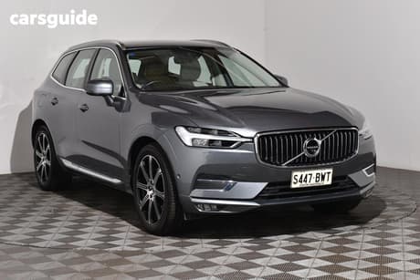 Grey 2018 Volvo XC60 Wagon D4 Inscription