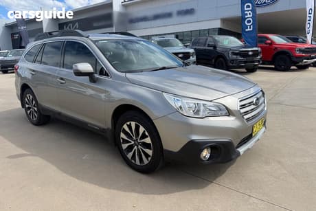 Gold 2016 Subaru Outback Wagon 2.5I