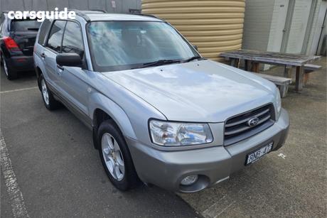 Silver 2002 Subaru Forester Wagon Xs