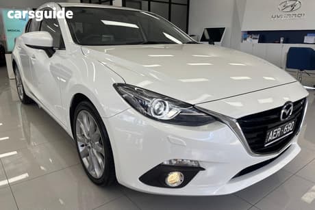 White 2015 Mazda 3 Hatchback Sp25 Gt
