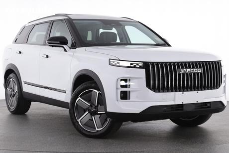 White 2026 Jaecoo J7 Wagon Shs Summit (Fwd)