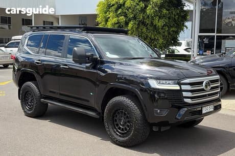 Black 2023 Toyota Landcruiser Wagon Lc300 Sahara (4X4)