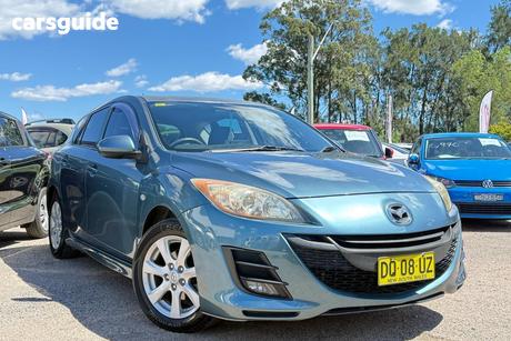 Grey 2009 Mazda Mazda3 Hatch MAXX SPORT