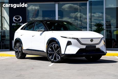 White 2026 Mazda Cx-6E Wagon Azami