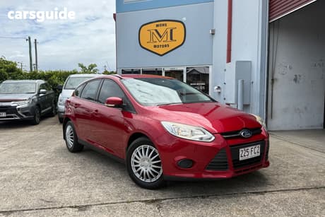 Red 2012 Ford Focus Hatchback Ambiente