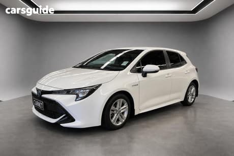 White 2022 Toyota Corolla Hatchback Ascent Sport + Conv Pk Hybrid