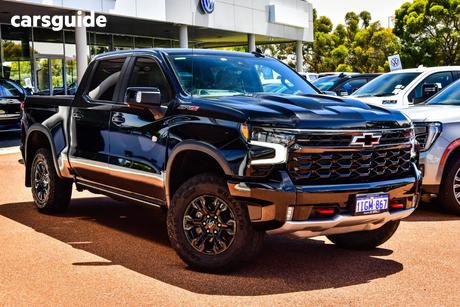 Black 2024 Chevrolet Silverado Crew Cab Pickup 1500 Zr2