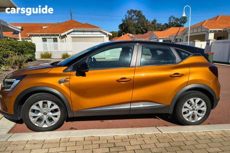 Orange 2021 Renault Captur Wagon Life