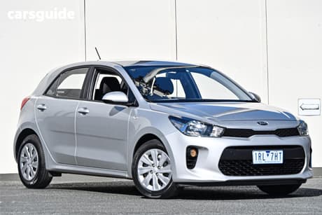 Silver 2019 Kia RIO Hatchback S