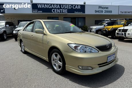 Gold 2003 Toyota Camry Sedan Azura